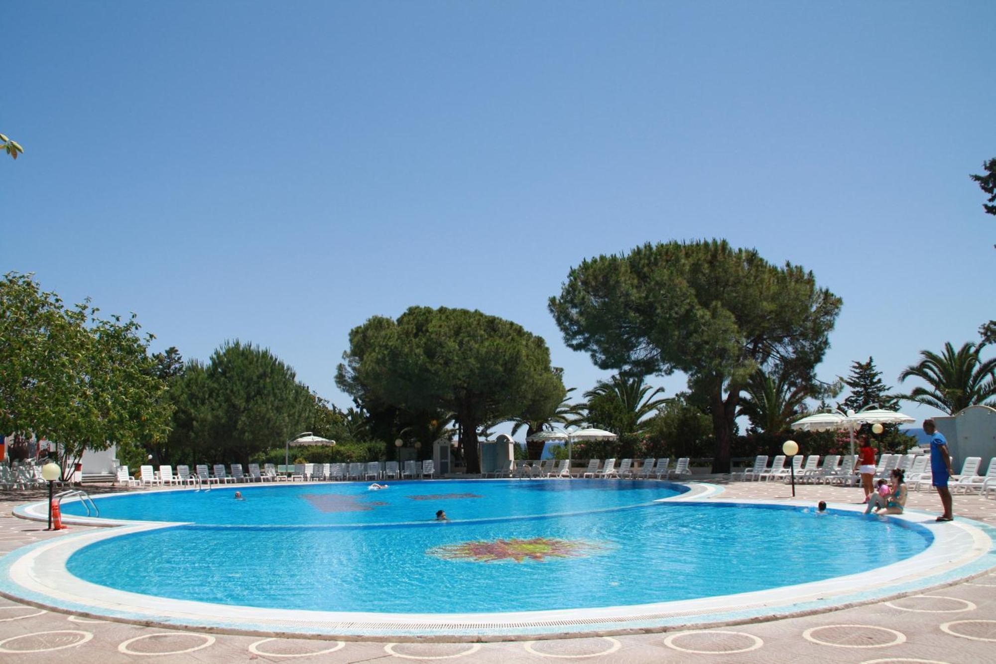 Hotel Villaggio Club Altalia Brancaleone Zewnętrze zdjęcie