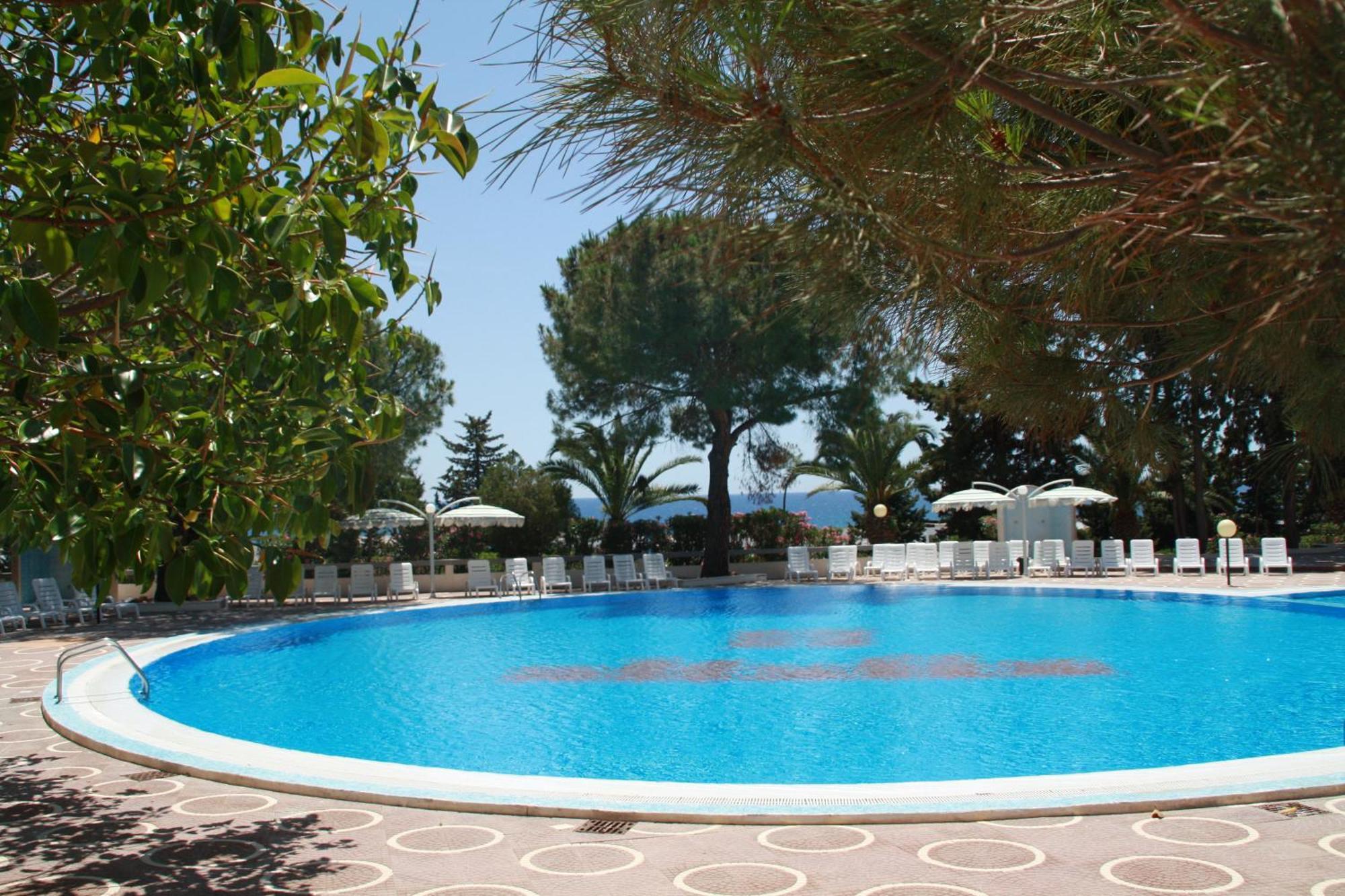 Hotel Villaggio Club Altalia Brancaleone Zewnętrze zdjęcie